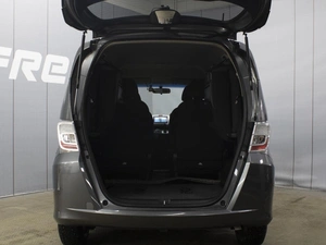 Минивэн Honda Freed 2012 года, 1070000 рублей, Омск