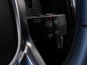 Хетчбэк Renault Sandero Stepway 2018 года, 1198000 рублей, Краснодар