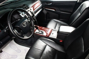 Седан Toyota Camry 2013 года, 1659000 рублей, Сургут