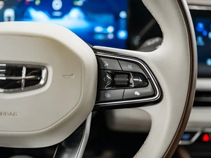 Внедорожник Geely Xingyue L 2021 года, 3130000 рублей, Красноярск
