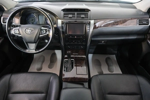 Седан Toyota Camry 2016 года, 1939000 рублей, Омск