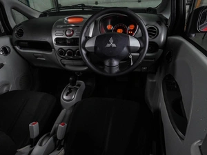Хетчбэк Mitsubishi i 2006 года, 589000 рублей, Воронеж