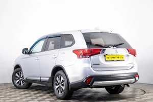 Внедорожник Mitsubishi Outlander 2017 года, 1899000 рублей, Пермь