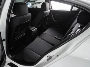 Хетчбэк BMW 1 серия 2011 года, 879000 рублей, Воронеж