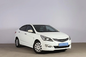 Седан Hyundai Solaris 2014 года, 749000 рублей, Новосибирск