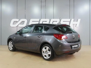 Хетчбэк Opel Astra 2011 года, 749000 рублей, Воронеж