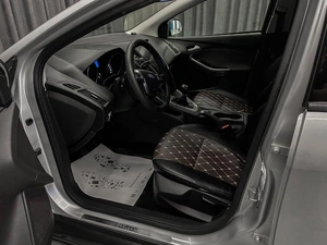 Седан Ford Focus 2012 года, 680000 рублей, Красноярск