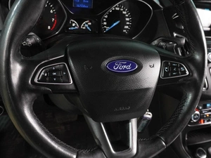 Седан Ford Focus 2015 года, 1149000 рублей, Воронеж