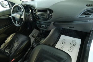 Седан ВАЗ (LADA) Vesta 2018 года, 1079000 рублей, Омск