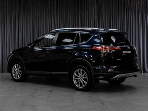 Внедорожник Toyota RAV4 2018 года, 1849000 рублей, Тюмень