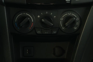 Хетчбэк Suzuki Swift 2012 года, 849000 рублей, Омск