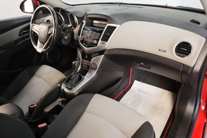 Седан Chevrolet Cruze 2012 года, 749000 рублей, Челябинск