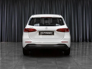 Хетчбэк Mercedes-benz B-класс 2019 года, 2359000 рублей, Тюмень
