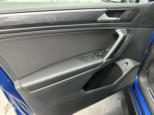 Внедорожник Volkswagen Tiguan 2018 года, 2746667 рублей, Красноярск