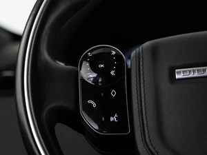 Внедорожник Land Rover Discovery Sport 2019 года, 2998050 рублей, Москва