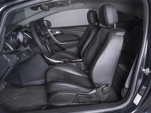 Хетчбэк Opel Astra GTC 2012 года, 959000 рублей, Ставрополь