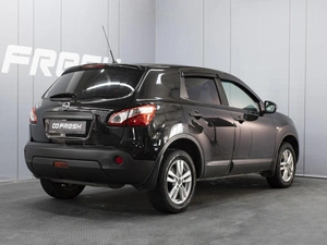 Внедорожник Nissan Qashqai 2013 года, 930000 рублей, Омск