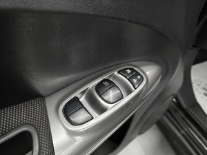 Внедорожник Nissan Juke 2012 года, 1099000 рублей, Красноярск