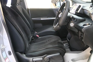 Минивэн Honda Freed 2012 года, 1159000 рублей, Омск