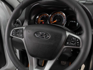 Универсал ВАЗ (LADA) Largus Cross 2021 года, 1380000 рублей, Тюмень