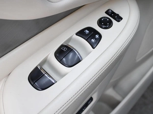 Внедорожник Nissan Murano 2018 года, 2480000 рублей, Омск