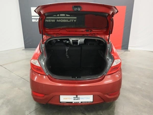 Хэтчбек Hyundai Solaris 2012 года, 790000 рублей, Курск