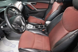 Седан Hyundai Elantra 2011 года, 1069000 рублей, Сургут