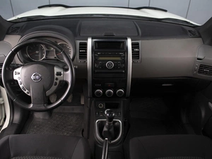Внедорожник Nissan X-Trail 2008 года, 990000 рублей, Омск