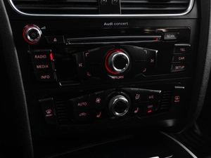 Седан Audi A4 2014 года, 1569000 рублей, Тюмень