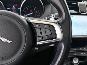 Внедорожник Jaguar F-Pace 2018 года, 3377000 рублей, Орёл
