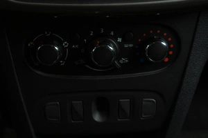 Хетчбэк Renault Sandero 2020 года, 1459000 рублей, Оренбург