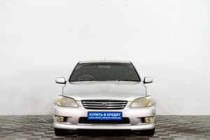 Седан Toyota Altezza 1999 года, 609000 рублей, Сургут