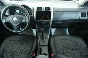 Седан Toyota Corolla 2008 года, 849000 рублей, Омск