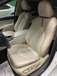 Седан Toyota Camry 2019 года, 2850000 рублей, Красноярск