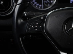 Хетчбэк Mercedes-benz A-класс 2013 года, 1327077 рублей, Москва