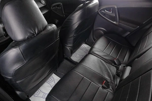 Внедорожник Toyota RAV4 2010 года, 1199000 рублей, Тюмень