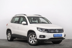 Внедорожник Volkswagen Tiguan 2013 года, 1249000 рублей, Томск