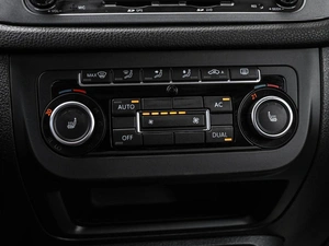 Внедорожник Volkswagen Tiguan 2011 года, 1699000 рублей, Кирилловка