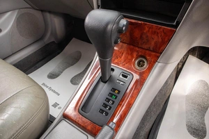 Седан Toyota Corolla 2002 года, 499000 рублей, Барнаул