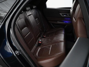Седан Jaguar XF 2016 года, 1997077 рублей, Москва