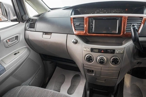 Минивэн Toyota Noah 2000 года, 1089000 рублей, Барнаул