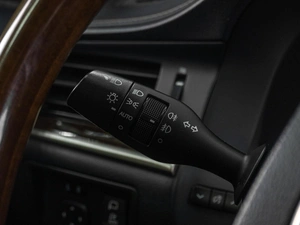 Седан Lexus ES 2015 года, 2078000 рублей, Тюмень