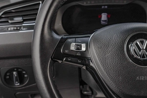 Внедорожник Volkswagen Tiguan 2018 года, 2439000 рублей, Челябинск