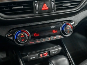 Седан Kia Cerato 2018 года, 1850000 рублей, Красноярск