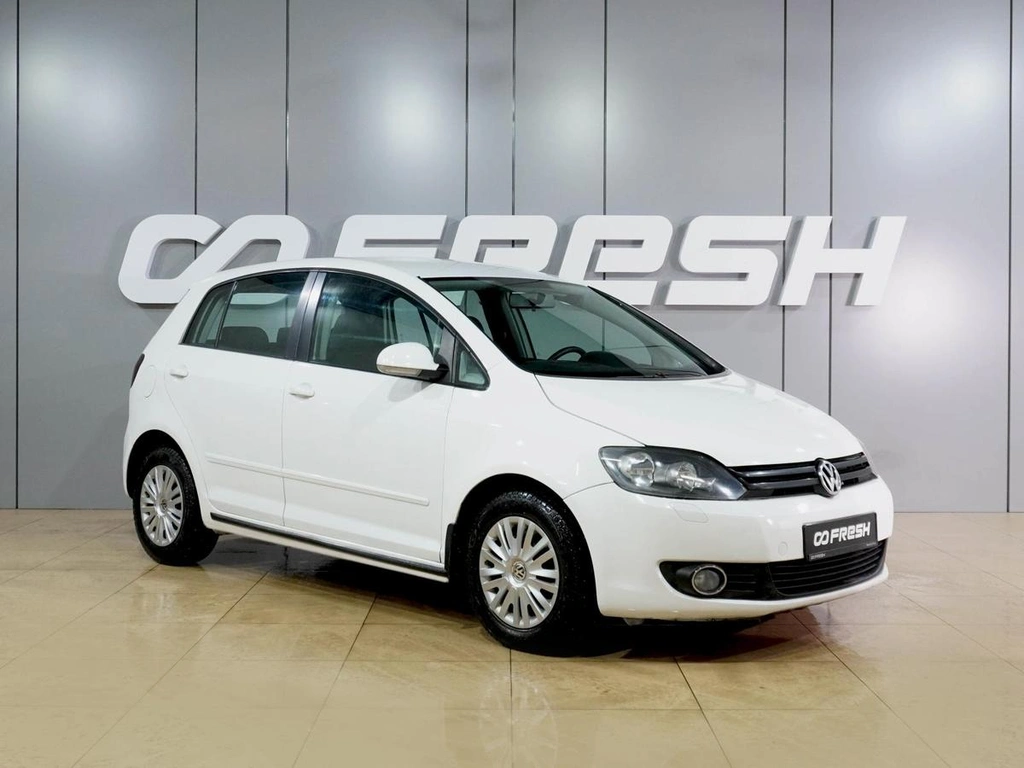 Хетчбэк Volkswagen Golf Plus 2011 года, 600000 рублей, Воронеж