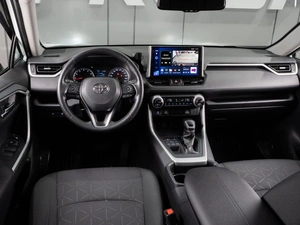 Внедорожник Toyota RAV4 2020 года, 3627554 рублей, Тюмень