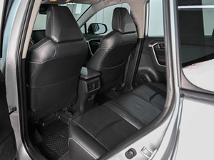 Внедорожник Toyota RAV4 2019 года, 3289000 рублей, Ростов-на-Дону