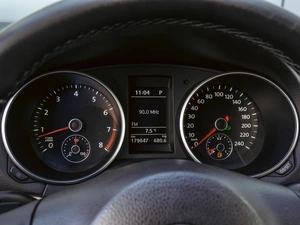 Хетчбэк Volkswagen Golf 2010 года, 730000 рублей, Краснодар