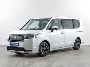 Минивэн Honda Stepwgn 2024 года, 3976900 рублей, Москва