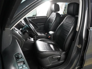 Внедорожник Volkswagen Tiguan 2014 года, 1499000 рублей, Воронеж